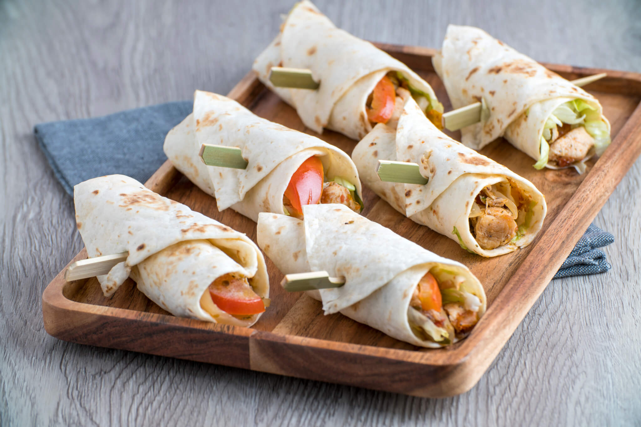 Image pour 10 GRANDS WRAPS POULET